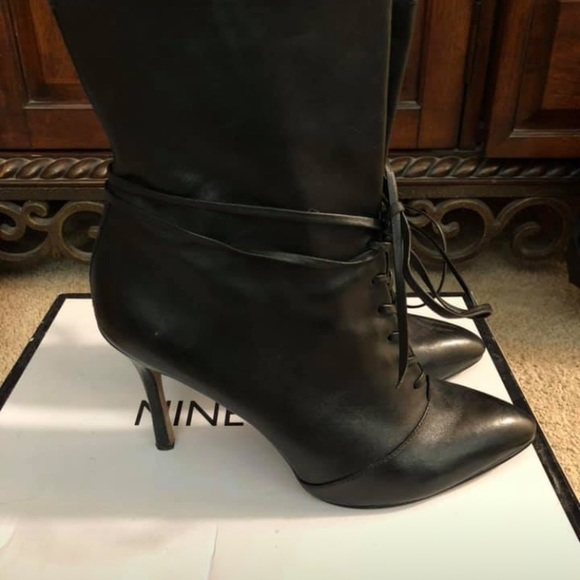 Black Nine West booties - Picture 2 of 5